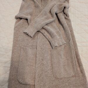 Elegant Tan Knit Cardigan